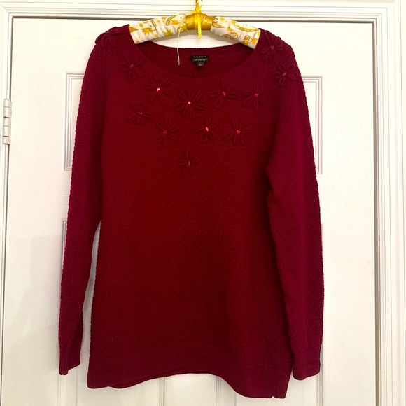 Talbots 100% Pure Merino Wool Sweater Womens Sz L  Garnet Flowers Jeweled Cozy - Picture 1 of 8